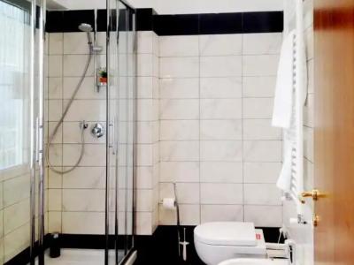 The Pope At The Window - 5