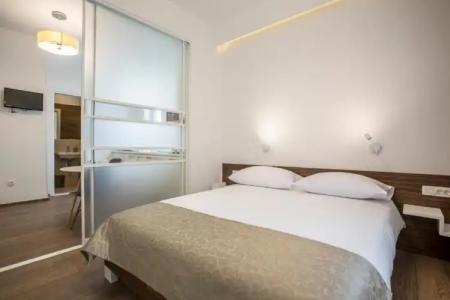 Luxury Accommodation Marino - 25