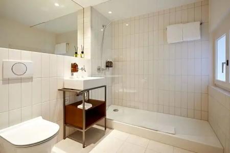 Italian Lifestyle & Osteria Chartreuse - 44