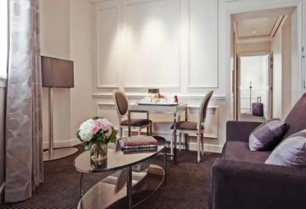 Grand Hôtel Du Palais Royal - 112