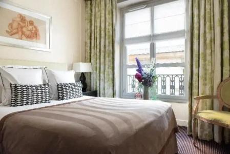 Grand Hôtel Du Palais Royal - 42