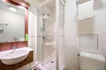 Comfort Suite Rive Gauche Lyon Centre - 38