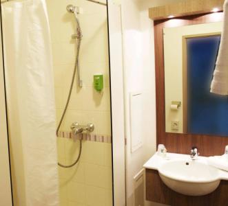 Comfort Suite Rive Gauche Lyon Centre - 8