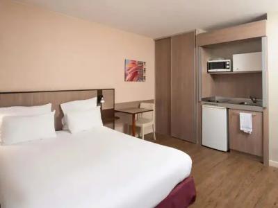 Comfort Suite Rive Gauche Lyon Centre - 61