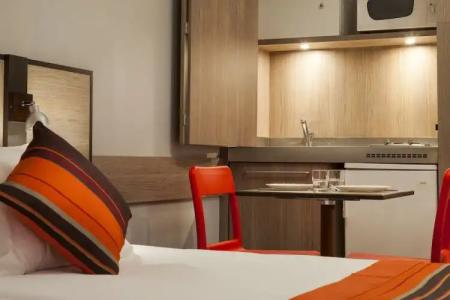 Comfort Suite Rive Gauche Lyon Centre - 70