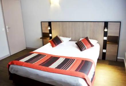 Comfort Suite Rive Gauche Lyon Centre - 65