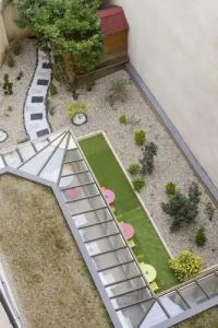 Comfort Suite Rive Gauche Lyon Centre - 67