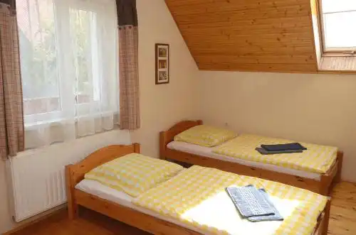 Hof - 36
