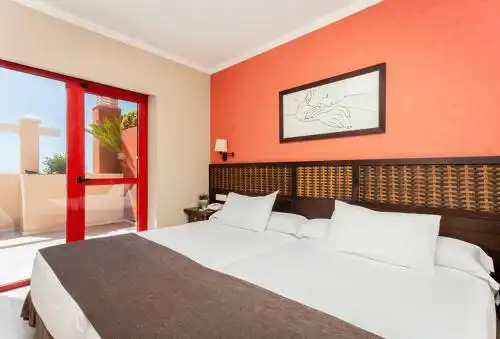 Holiday Premium Resort - 10