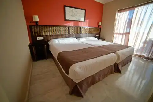 Holiday Premium Resort - 39