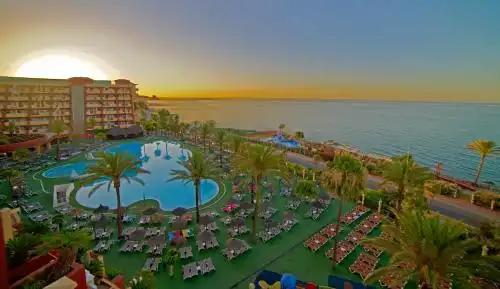 Holiday Premium Resort - 42