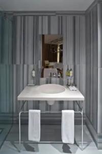 Witt Istanbul Suites - 61