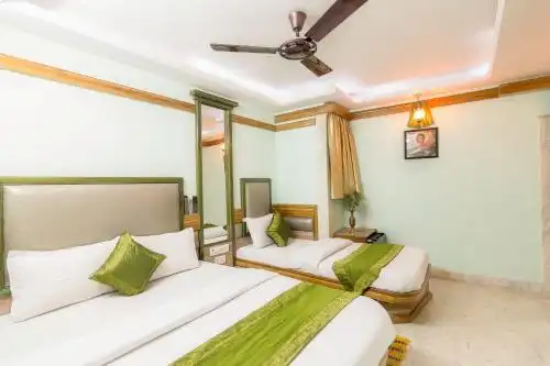 Treebo Trend Natraj Yes Please - 15