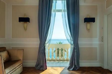 Grand Des Etrangers - 49