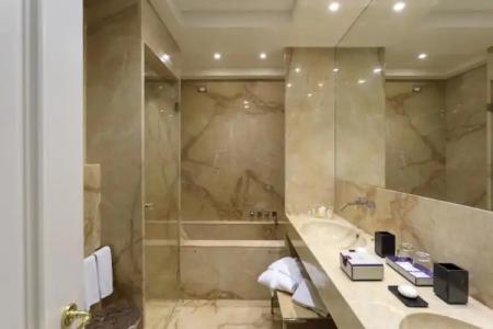 Grand Des Etrangers - 41