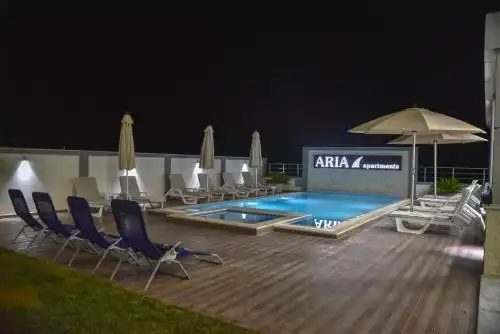 Aria - 16