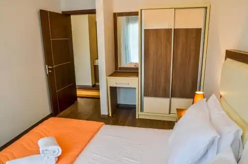 Aria - 35
