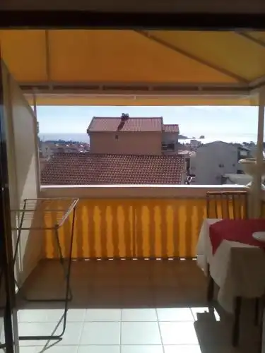 Holiday Home & Micanovic - 7