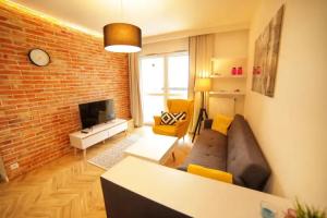 Hotel «Wiatraczna», Варшава