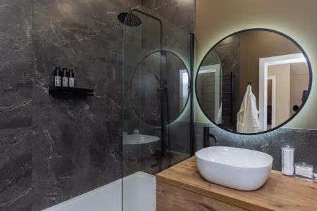 на тенистой аллее - 22