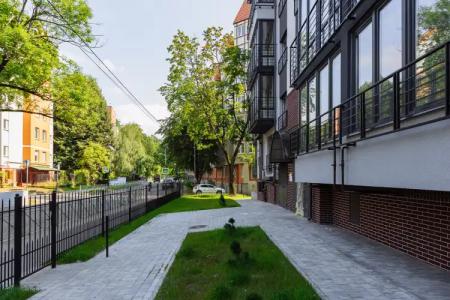 на тенистой аллее - 47