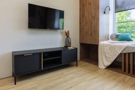 на тенистой аллее - 16