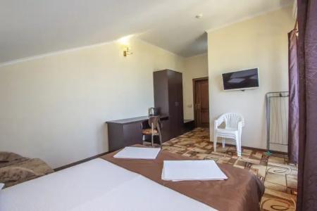 Luxury House - 121