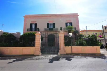 Palazzo Castriota - 0