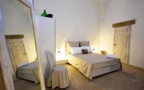 Palazzo Castriota - 50