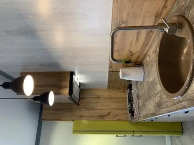 Октябрьская - 33