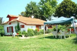 Green-island apartmenthouse, Берекфюрдё