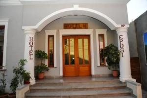 Hotel «Eposi», Шкодер