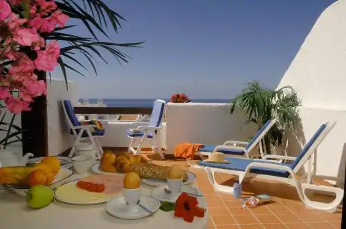 Beverly Hills Suites - Excels & Resorts - 4