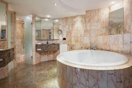 Swissotel Le Plaza Basel City - 111