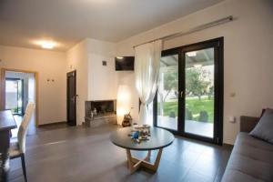 Вилла «Ktima Delmare Pantazara», Неа-Скиони