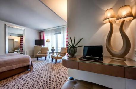 Eden Roc - The Leading Hotels of the World - 71