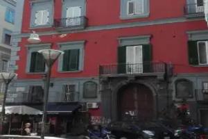 Мини-отель «Sotto le Stelle ai Decumani», Неаполь