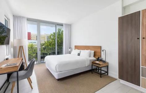 Urbanica The Meridian - 37