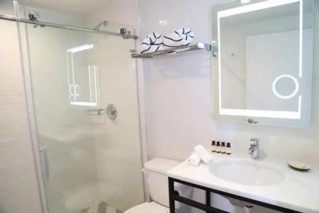 Urbanica The Meridian - 14