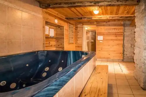Alevi Holiday Home with Sauna - 2