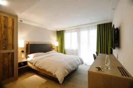 Adler Adelboden - 32
