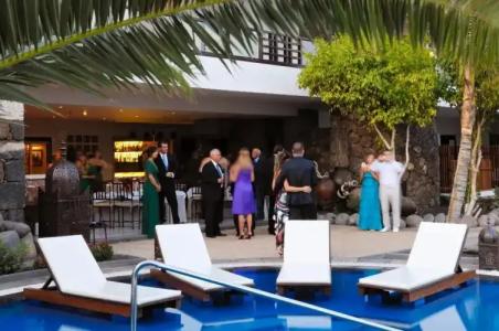 Villa Vik - Boutique - 14