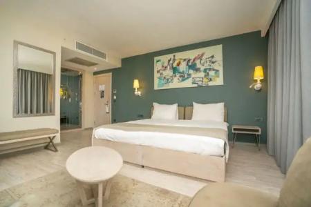 The Gate 30 Suites - 107