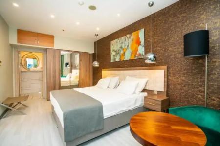 The Gate 30 Suites - 129