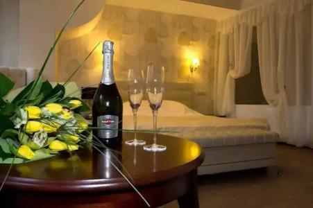 Д-на Щукинской - 8