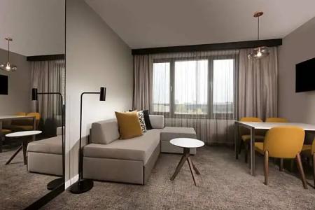 Adina Apartment Frankfurt Westend - 90