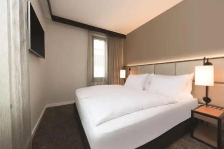 Adina Apartment Frankfurt Westend - 40