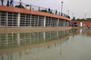 Hotel «Aiwan-e-Shahi», Дели