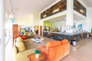 Отель «Bungalows Castillo Club Lake», Калета-де-Фусте