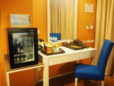 GrandBlue Resort & Beachclub - 25